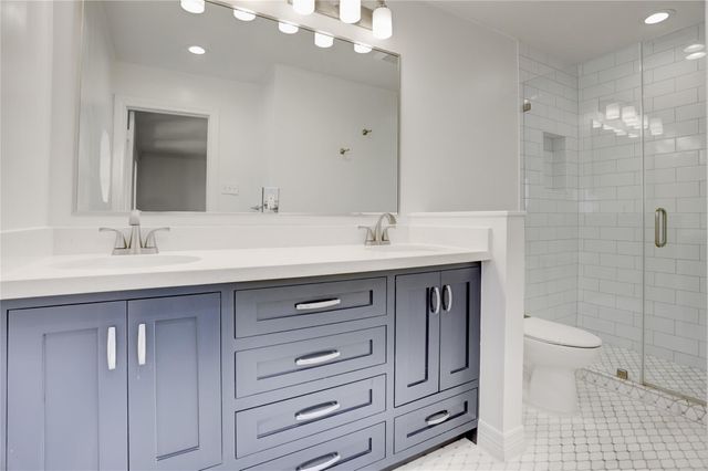 702 Augusta Drive 702, Houston, TX 77057