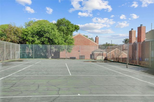 702 Augusta Drive 702, Houston, TX 77057