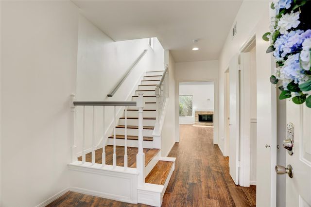 702 Augusta Drive 702, Houston, TX 77057