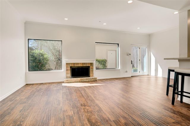 702 Augusta Drive 702, Houston, TX 77057