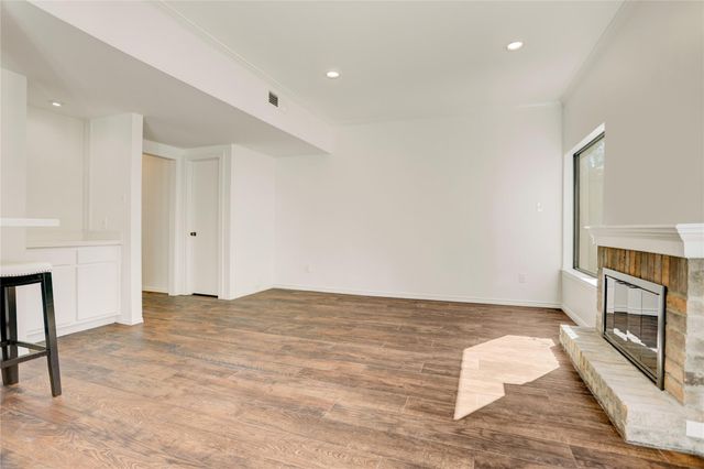 702 Augusta Drive 702, Houston, TX 77057