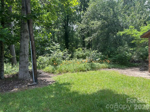 3177 Haywood Road, Hendersonville, NC 28791