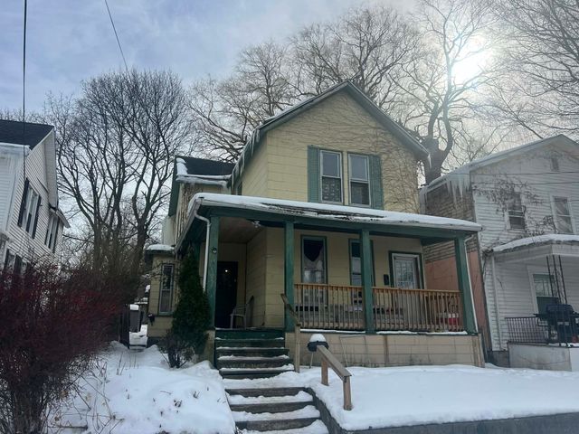 329 W 20TH Street, Erie, PA 16502