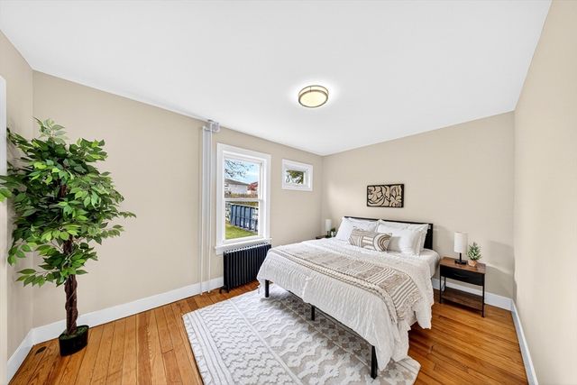 49 Denver St, Fall River, MA 02721