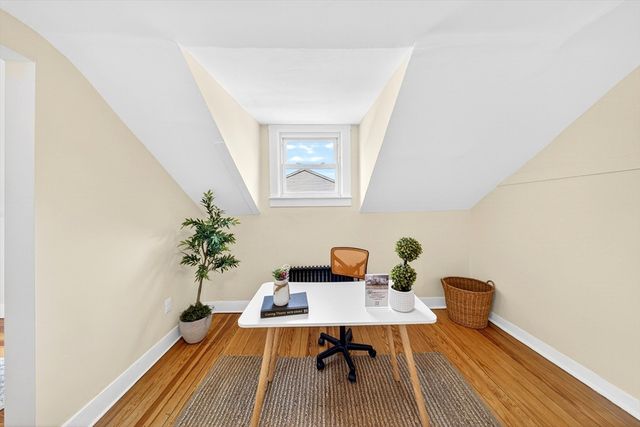 49 Denver St, Fall River, MA 02721