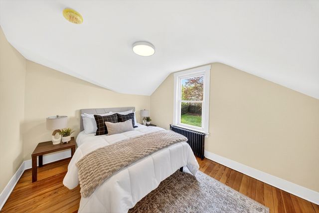 49 Denver St, Fall River, MA 02721