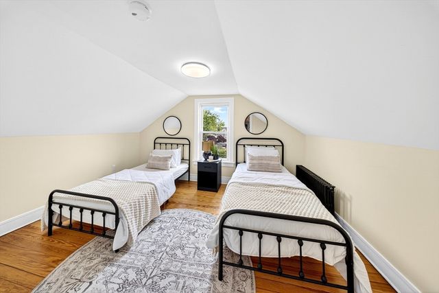 49 Denver St, Fall River, MA 02721