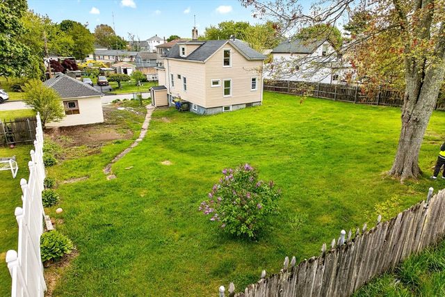 49 Denver St, Fall River, MA 02721