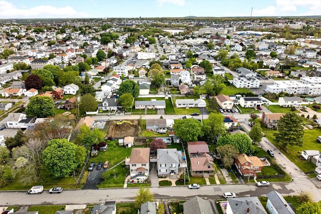 49 Denver St, Fall River, MA 02721