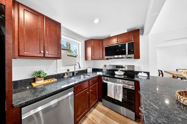 49 Denver St, Fall River, MA 02721