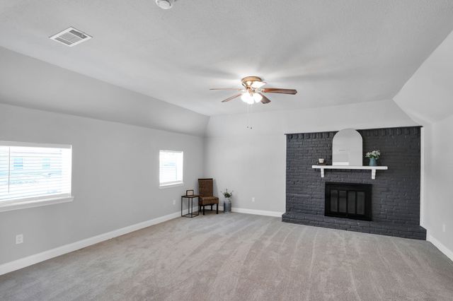 102 Dunn Street, Red Oak, TX 75154