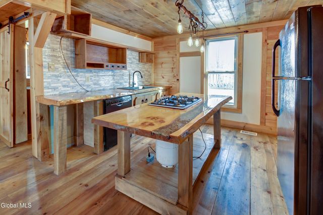 2415 State Highway 30A, Mohawk, NY 12068