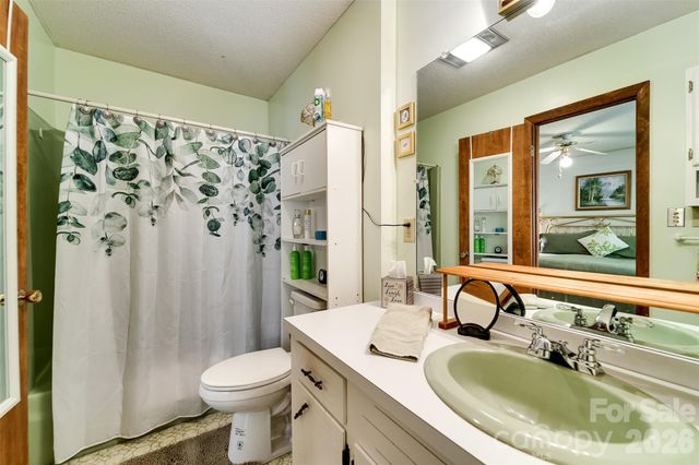 495 Savannah Drive, Sylva, NC 28779