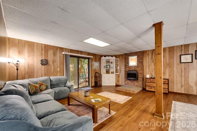 495 Savannah Drive, Sylva, NC 28779