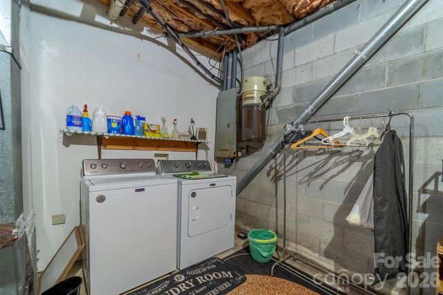 495 Savannah Drive, Sylva, NC 28779