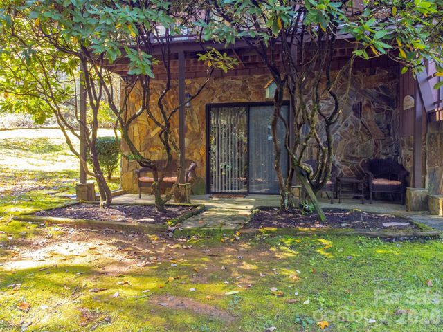 495 Savannah Drive, Sylva, NC 28779