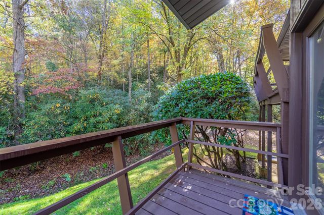 495 Savannah Drive, Sylva, NC 28779