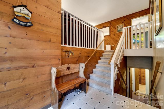 495 Savannah Drive, Sylva, NC 28779