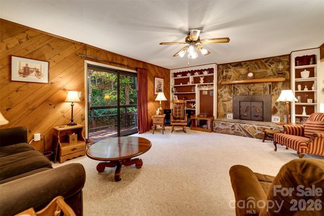 495 Savannah Drive, Sylva, NC 28779