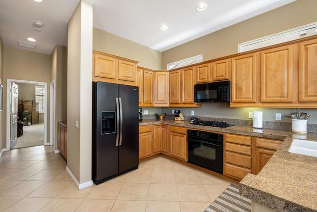 78874 Falsetto Drive, Palm Desert, CA 92211