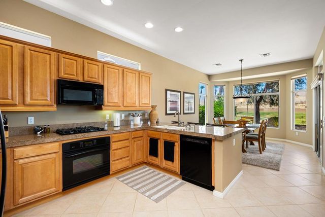 78874 Falsetto Drive, Palm Desert, CA 92211