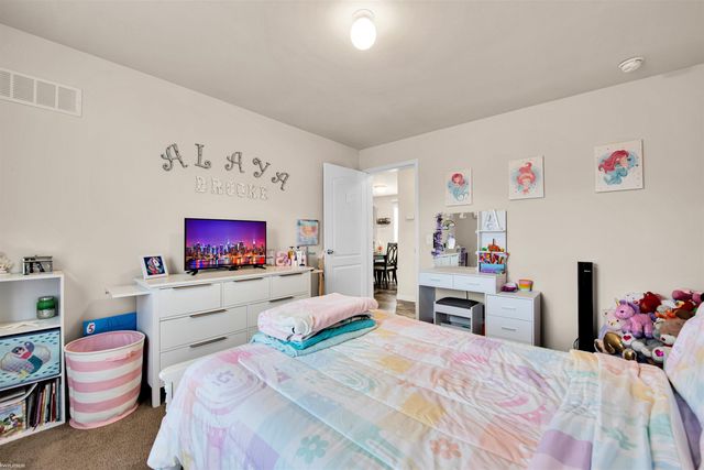 17128 Scarborough Drive, Macomb, MI 48044
