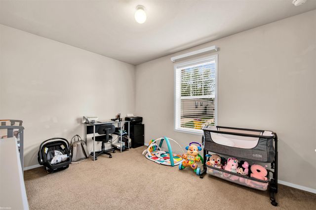 17128 Scarborough Drive, Macomb, MI 48044