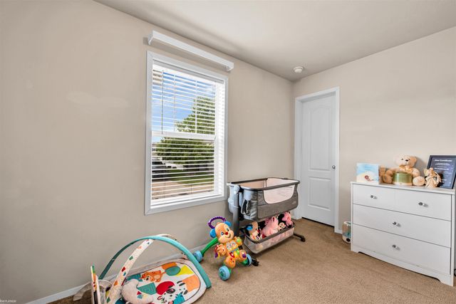17128 Scarborough Drive, Macomb, MI 48044