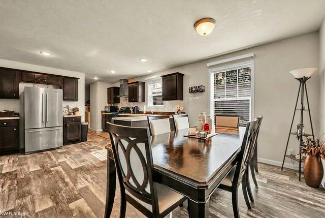 17128 Scarborough Drive, Macomb, MI 48044
