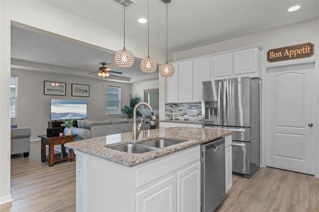 15025 PIGEON PLUM LANE, Winter Garden, FL 34787