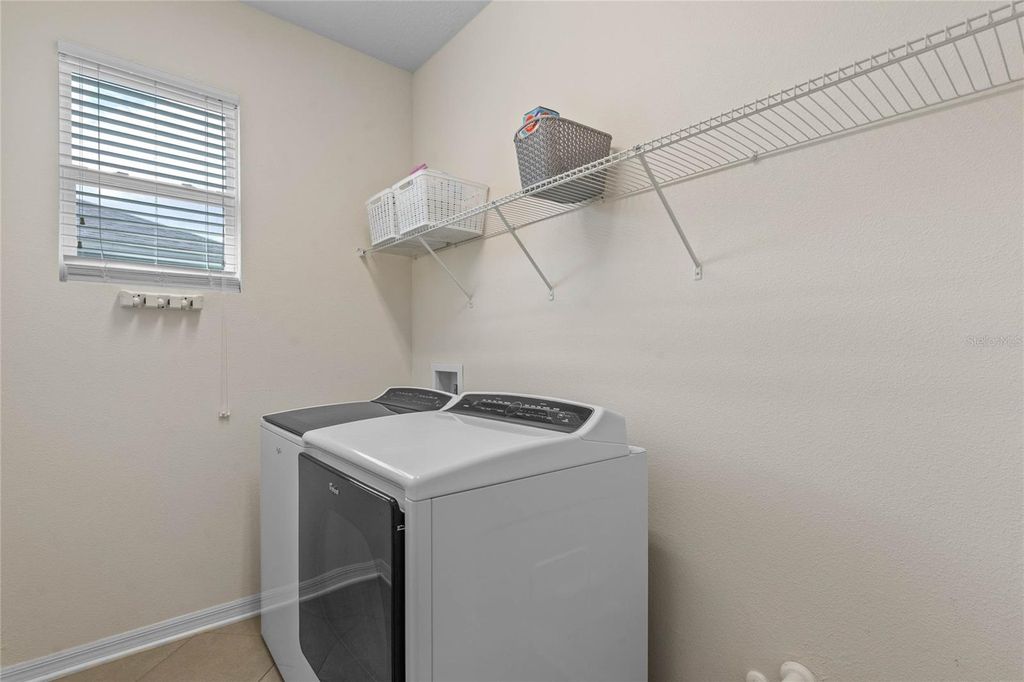 Image 25 of property listing at 15025 PIGEON PLUM LANE, Winter Garden, FL 34787