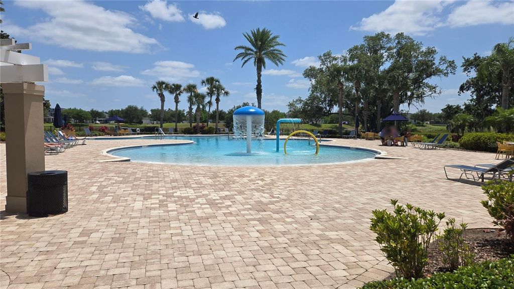 Image 35 of property listing at 15025 PIGEON PLUM LANE, Winter Garden, FL 34787