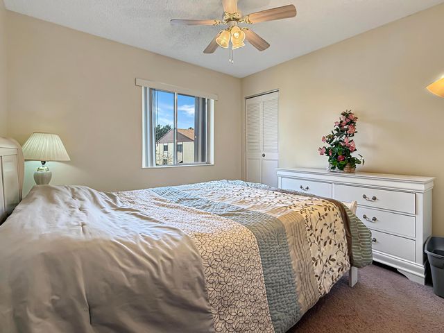 317 Knotty Pine Circle C2, Greenacres, FL 33463