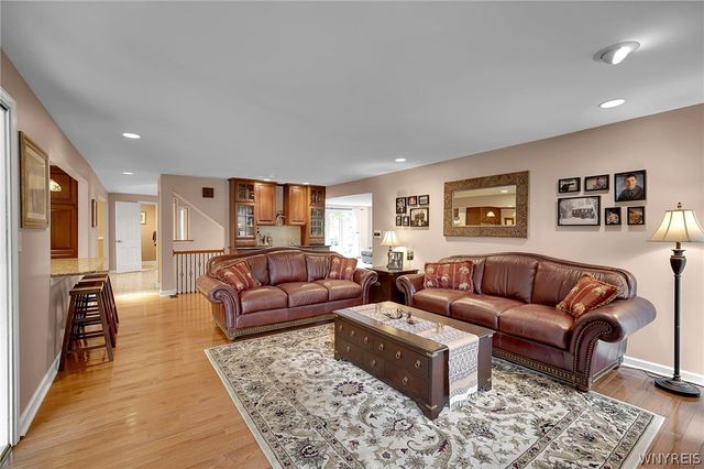 219 Forestview Drive, Amherst, NY 14221