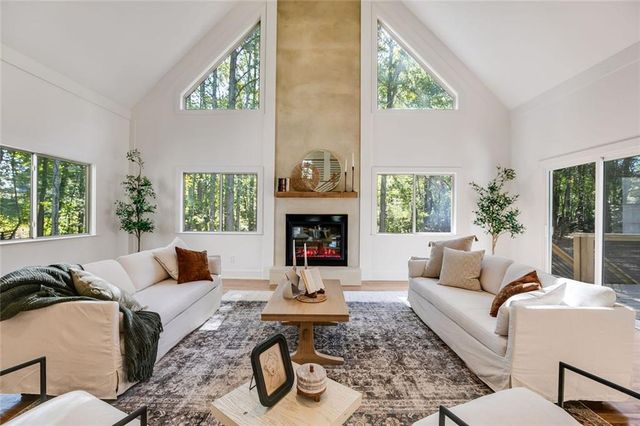 40 Crowe Road, Alpharetta, GA 30004