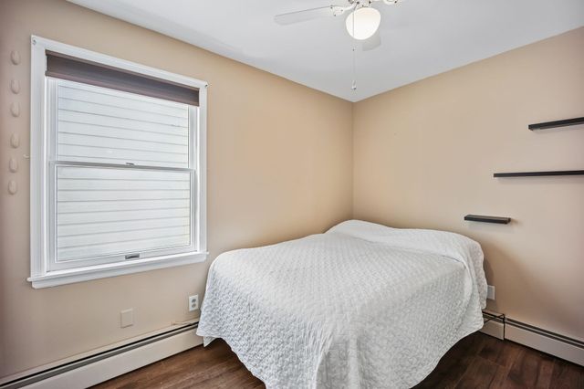 83 LEXINGTON AVE, Bayonne, NJ 07002