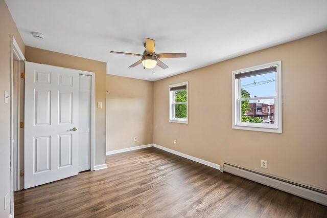 83 LEXINGTON AVE, Bayonne, NJ 07002