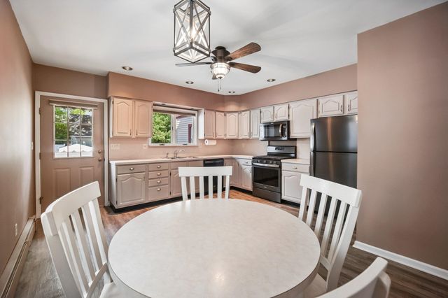 83 LEXINGTON AVE, Bayonne, NJ 07002