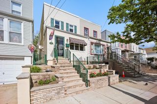 83 LEXINGTON AVE, Bayonne, NJ 07002