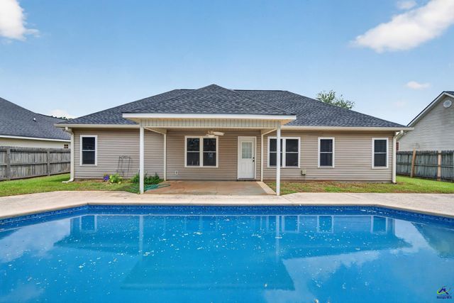 205 Margeson Drive, Warner Robins, GA 31088