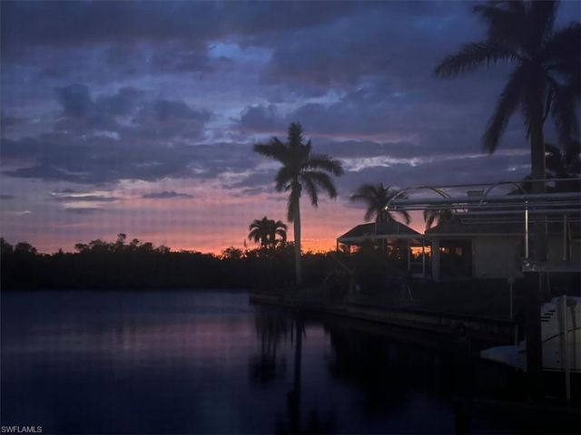 2622 SW 29th PL, Cape Coral, FL 33914