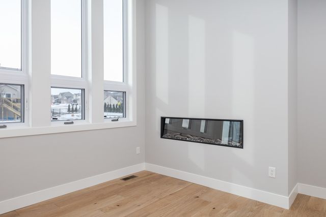 5303 Finlen Lane, Bloomington, IL 61705