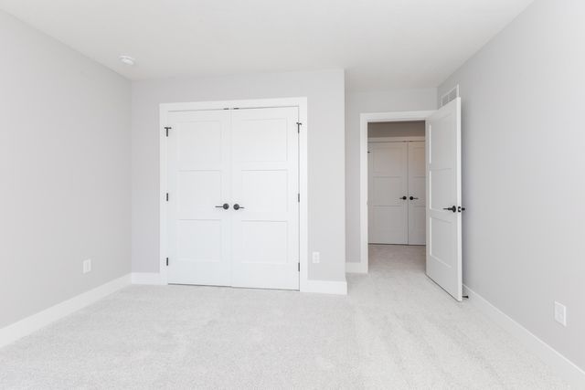 5303 Finlen Lane, Bloomington, IL 61705