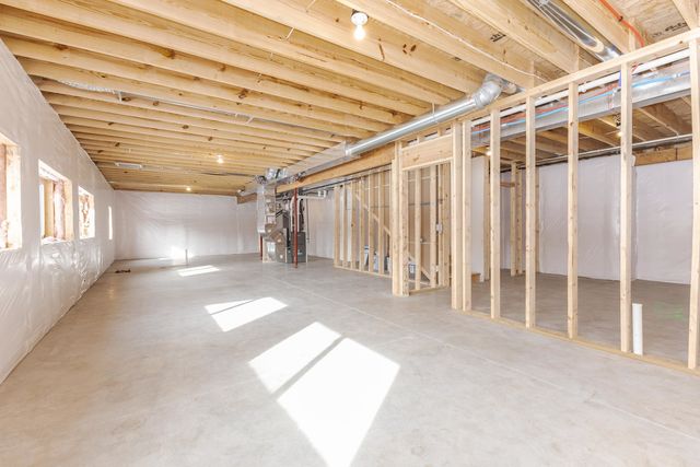 5303 Finlen Lane, Bloomington, IL 61705