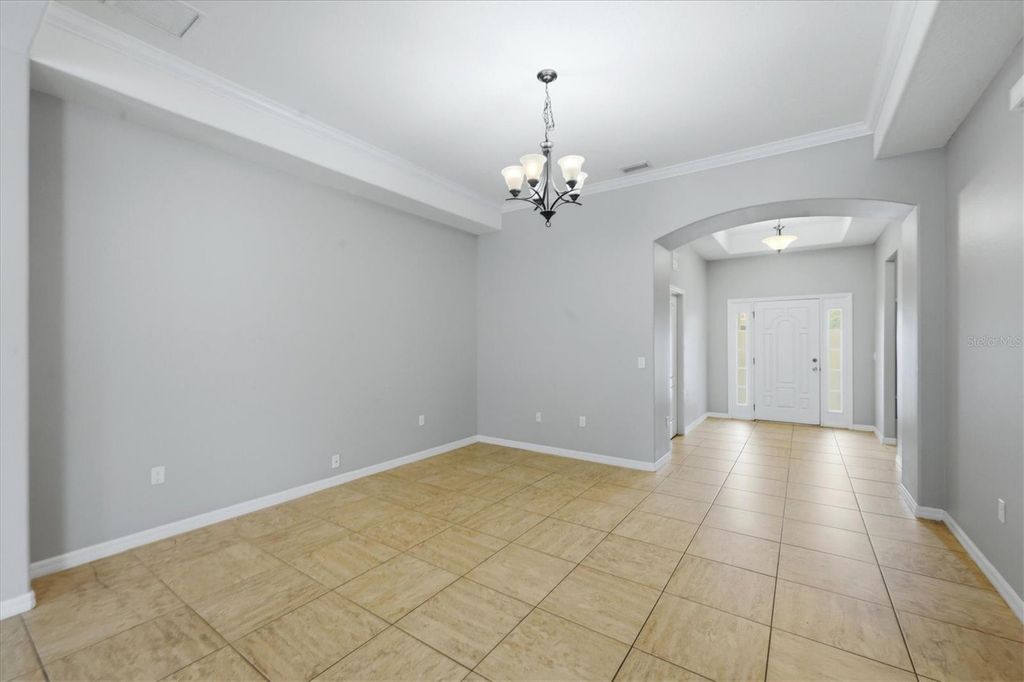 Image 5 of property listing at 12218 LAVENDER LOOP, Bradenton, FL 34212