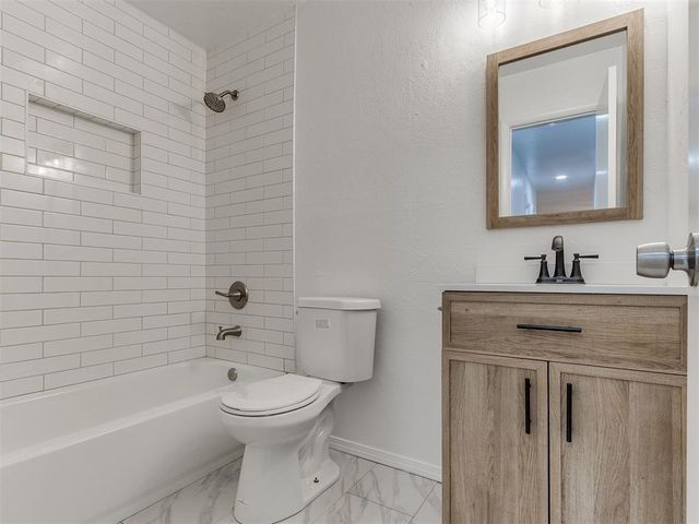 405 Woodland Drive, Midwest City, OK 73130
