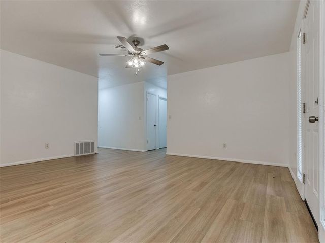 405 Woodland Drive, Midwest City, OK 73130