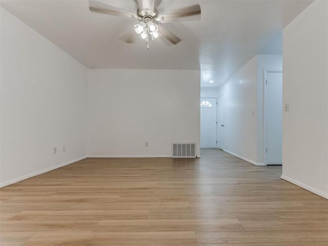 405 Woodland Drive, Midwest City, OK 73130