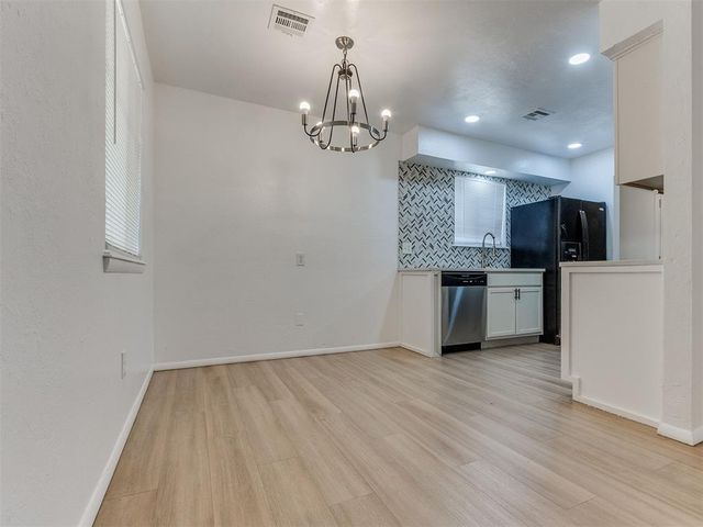 405 Woodland Drive, Midwest City, OK 73130