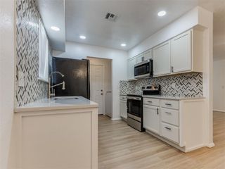 405 Woodland Drive, Midwest City, OK 73130